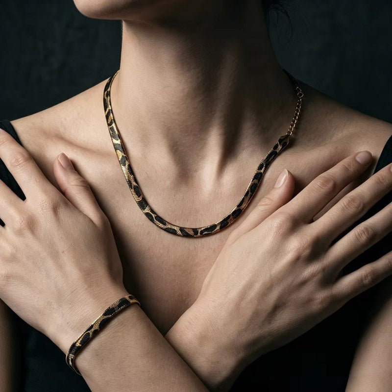 ZERPENZA serpent jewelry styled
